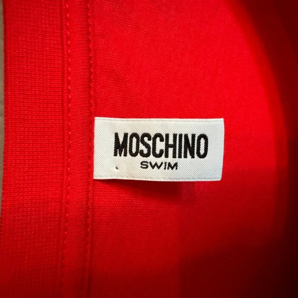Moschino Swim Shirt Size Small Women's Red Sunny Milano Graphic  Summer Designer - Picture 9 of 14